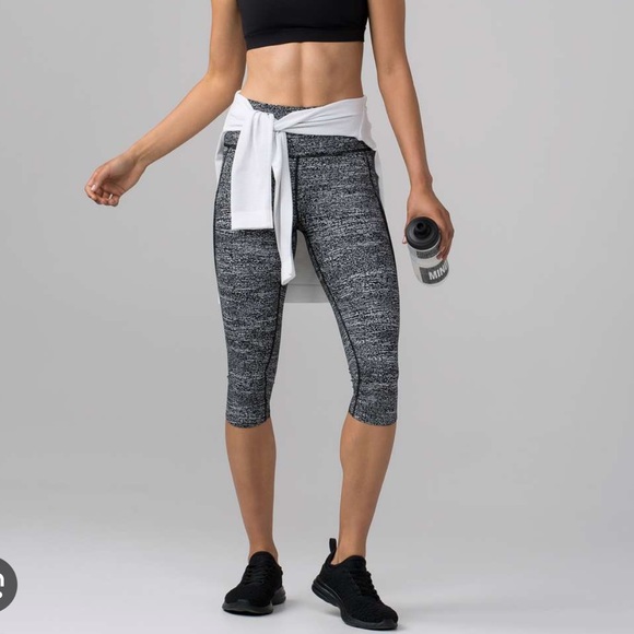 Pants - Lululemon size 6